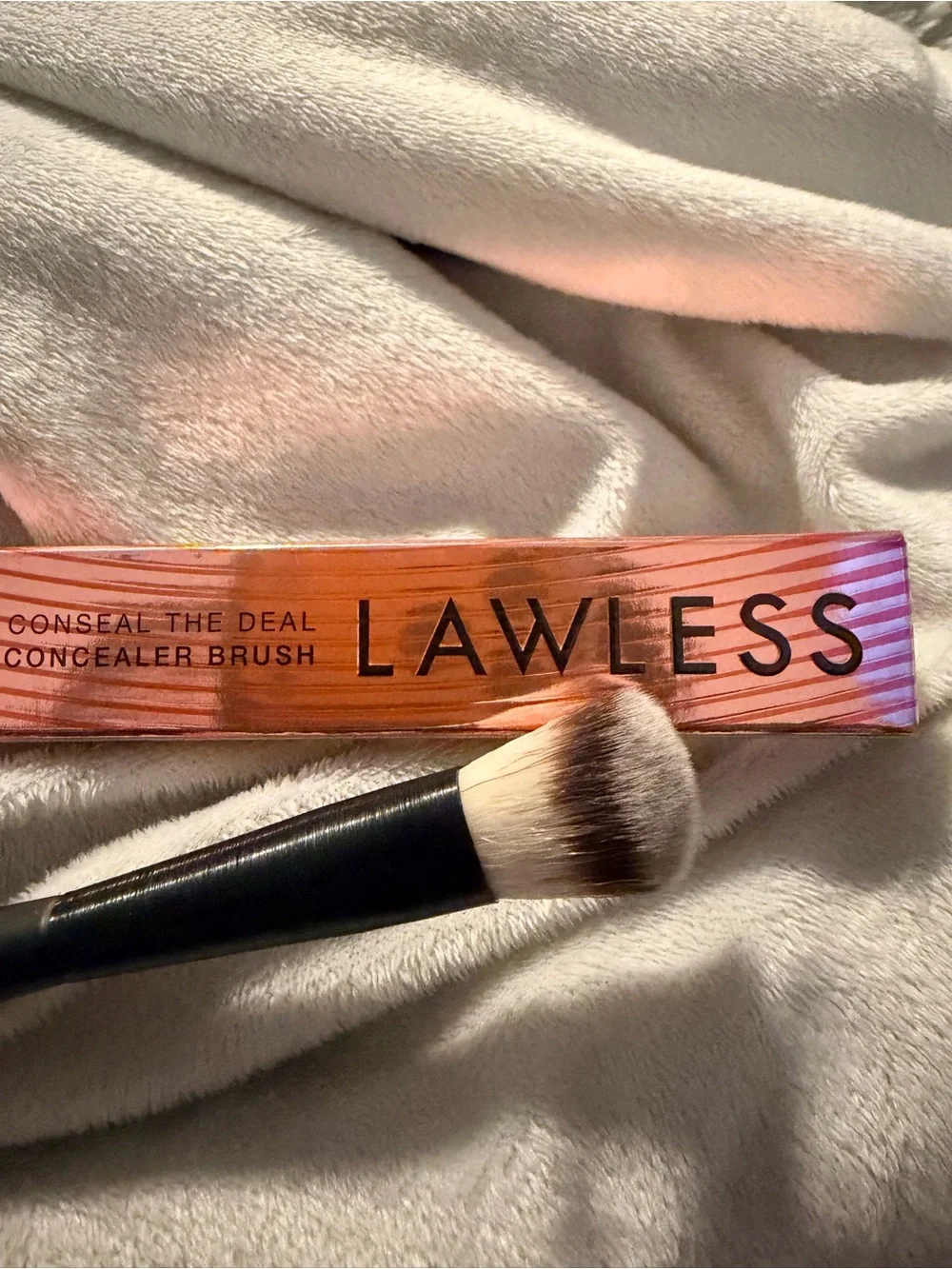 LAWLESS blend like